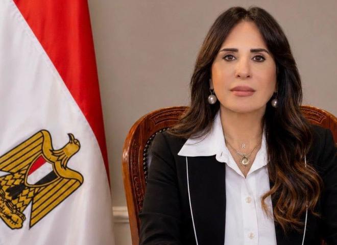 ​وزيرة الإسكان تتابع موقف المشروعات والخدمات بعدد من مدن الصعيد الجديدة