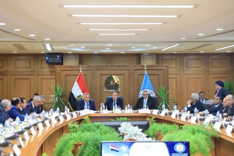 بوابة المصريين