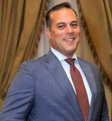 المستشار خالد السيد يهنئ السفير ضياء الدين حماد بمناسبة ترقيته إلى درجة «سفير»