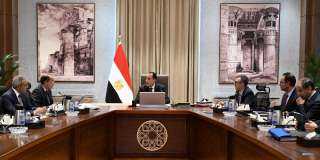 رئيس الوزراء يتابع مستجدات إعداد برنامج التحول الاقتصادي الوطني| صور