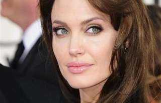 أكاديمية غزة للسينما تشيد بموقف أنجلينا جولي وتسليطها الضوء على حجم الدمار في غزة