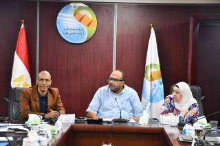 رئيس مياه الشرب بالجيزة يعقد اجتماعًا موسعًا لمتابعة منظومة العمل