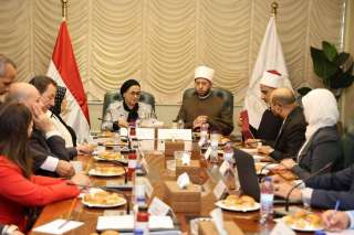 وزير الأوقاف ورئيس القومي للمرأة يبحثان تفعيل بروتوكول التعاون ومواجهة الظواهر السلبية| صور