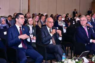 وزير الري يؤكد أهمية الحوار بين دول حوض النيل في إطار قانوني توافقي يراعي المصالح والشواغل| صور