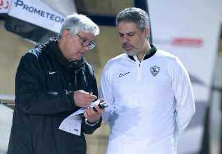 كواليس الجلسة الخاصة بين معتمد جمال ولاعبي الزمالك قبل مران اليوم